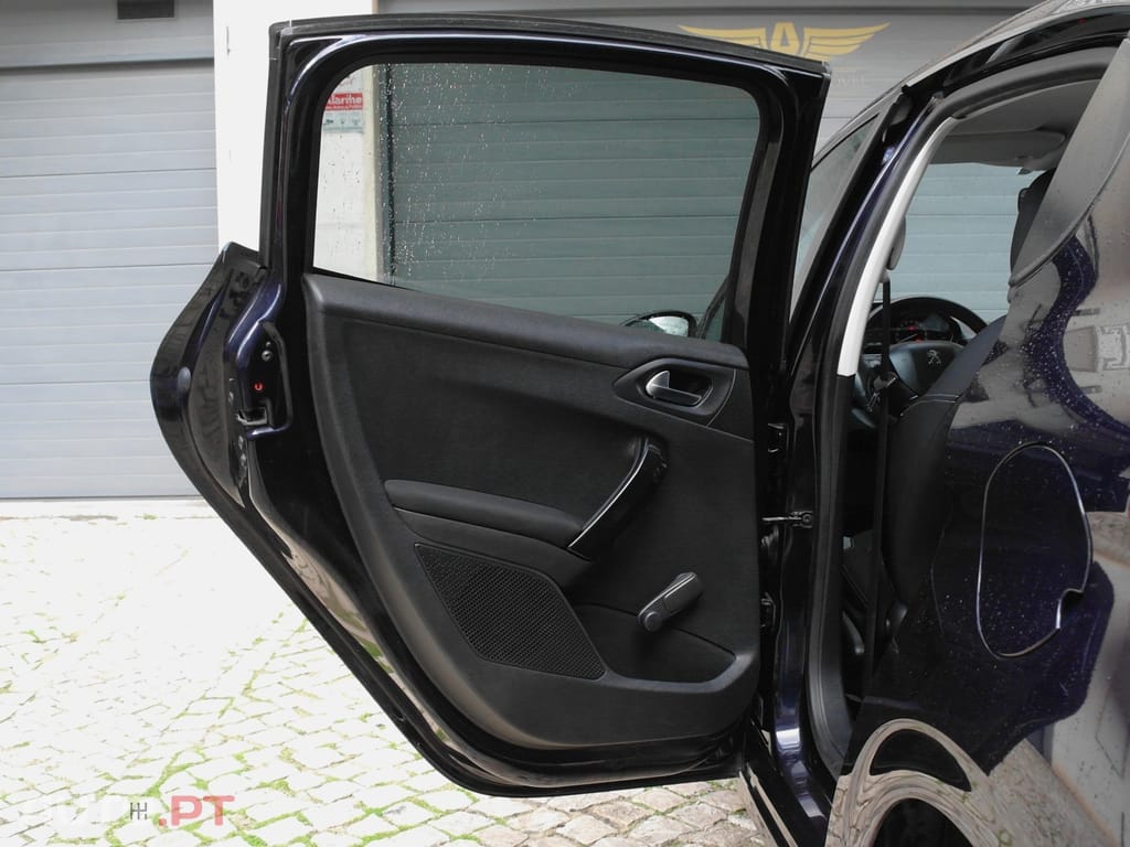 Peugeot 208 1.2 PureTech Active