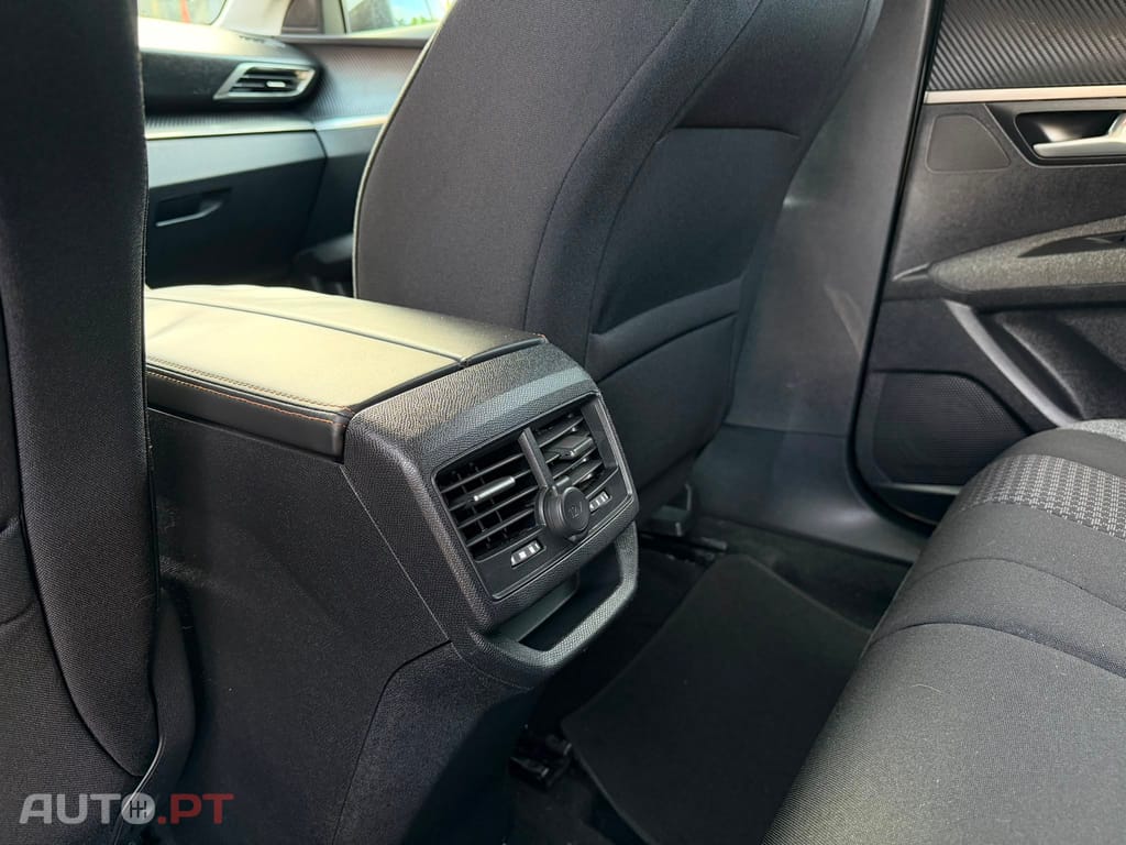 Peugeot 3008 1.5 BlueHDi Allure EAT8