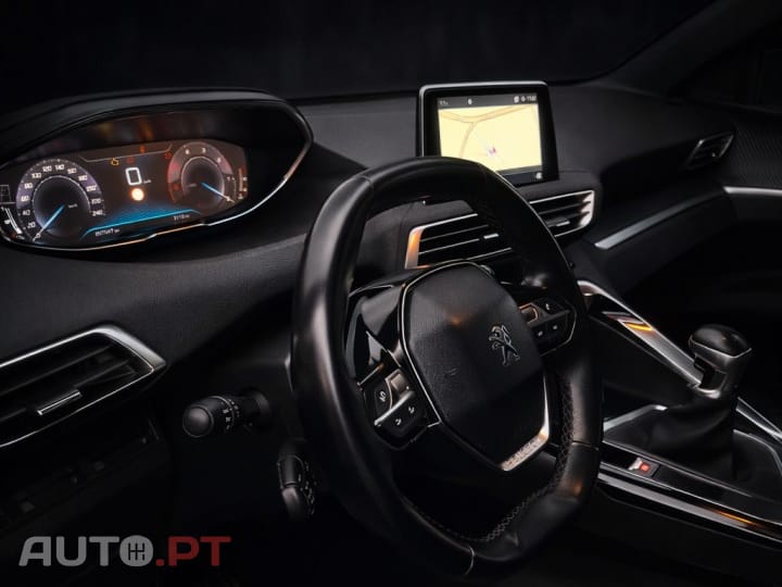 Peugeot 3008 1.5 BlueHDi Active Pack