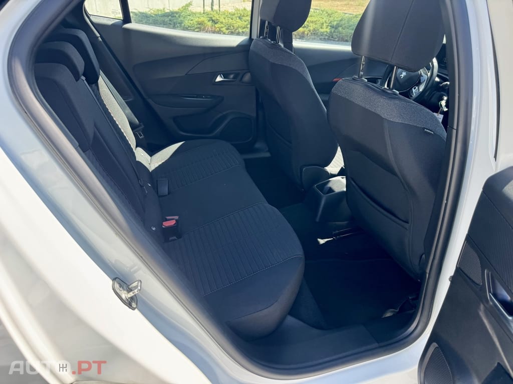 Peugeot 2008 1.5 BlueHDi Active Pack