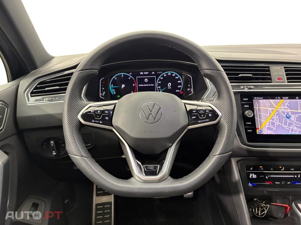 Volkswagen Tiguan 2.0 TDI R-Line DSG