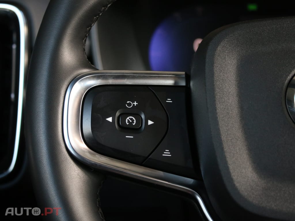 Volvo XC40 Recharge Core