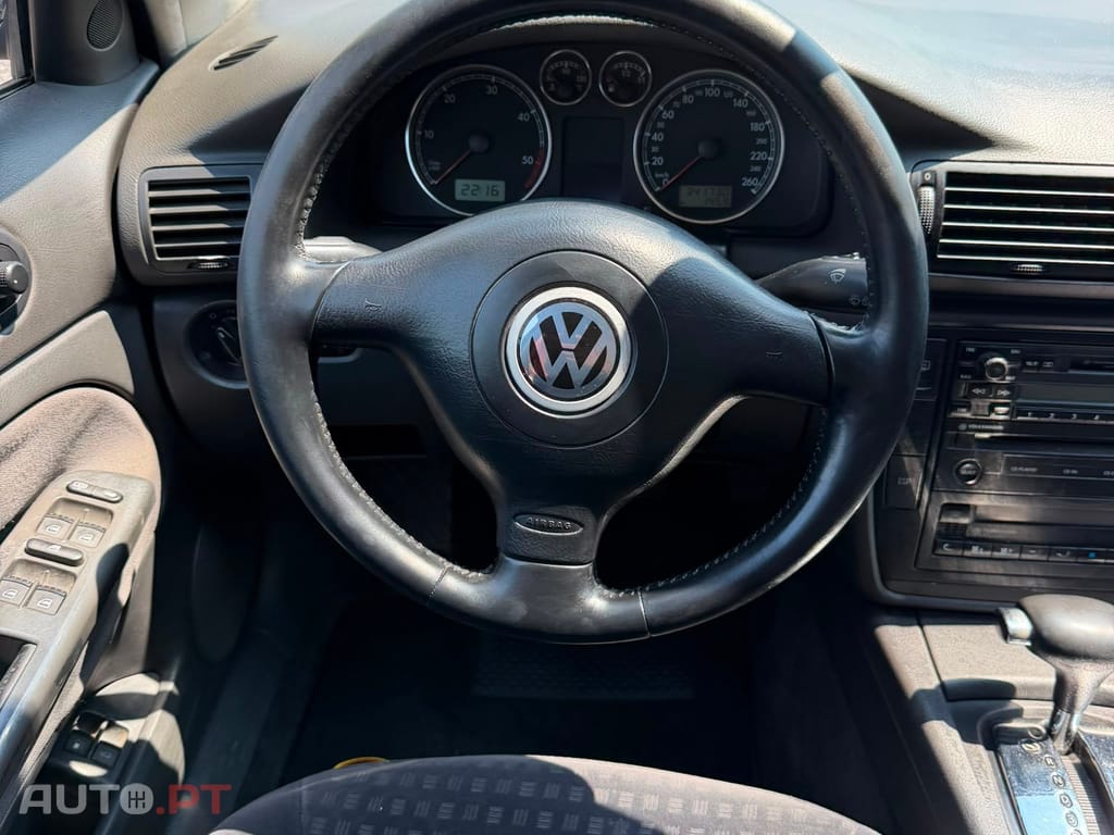 Volkswagen Passat 1.9 TDi Confortline Tip