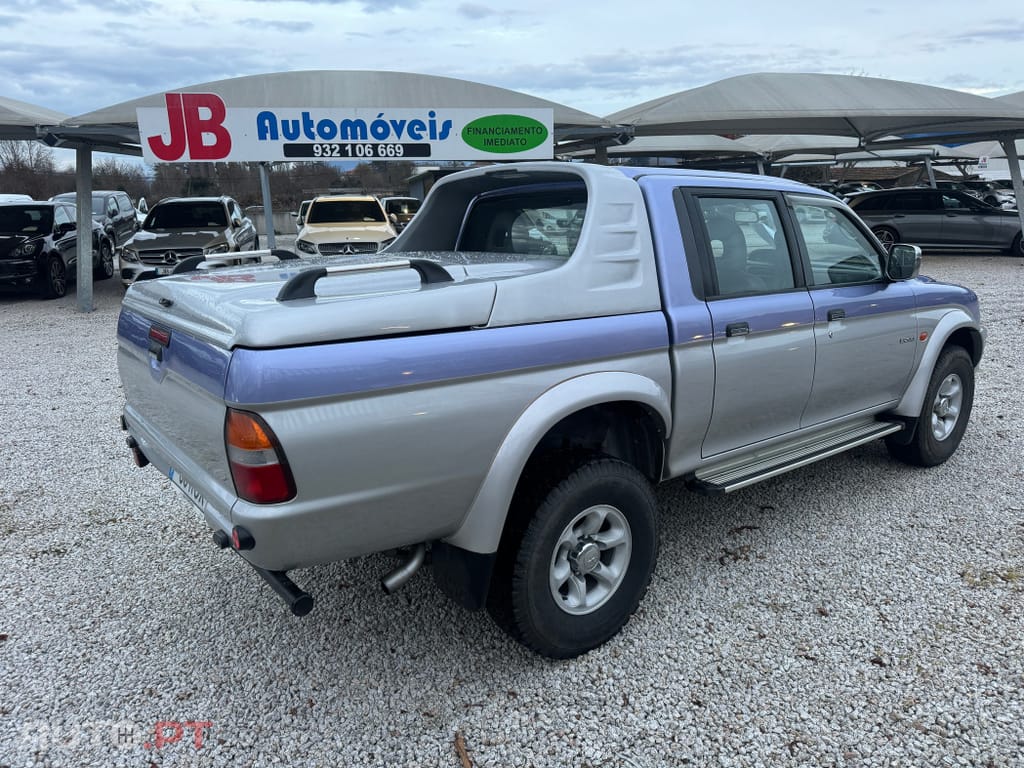 Mitsubishi L200 2.5 TD Strakar CD