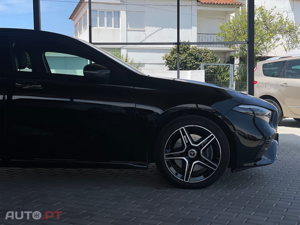 Mercedes-Benz A 250 e AMG Line