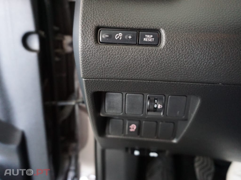 Nissan Qashqai 1.5 dCi N-Connecta J18