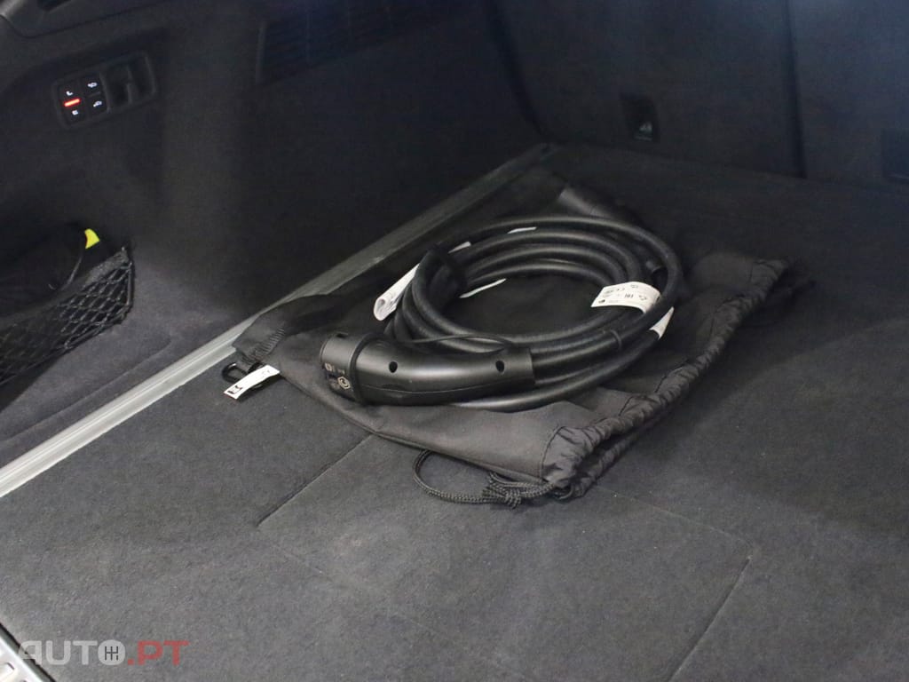Audi Q8 55 TFSIe quattro Tiptronic