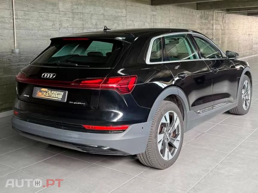 Audi E-Tron 50 quattro