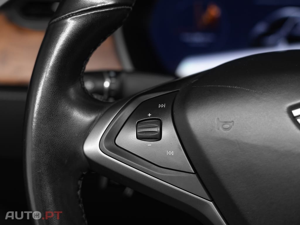 Tesla Model X Ludicrous Performance
