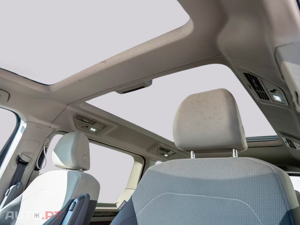 Volkswagen Multivan 1.4 TSI eHybrid Life I.V.A DEDUTIVEL