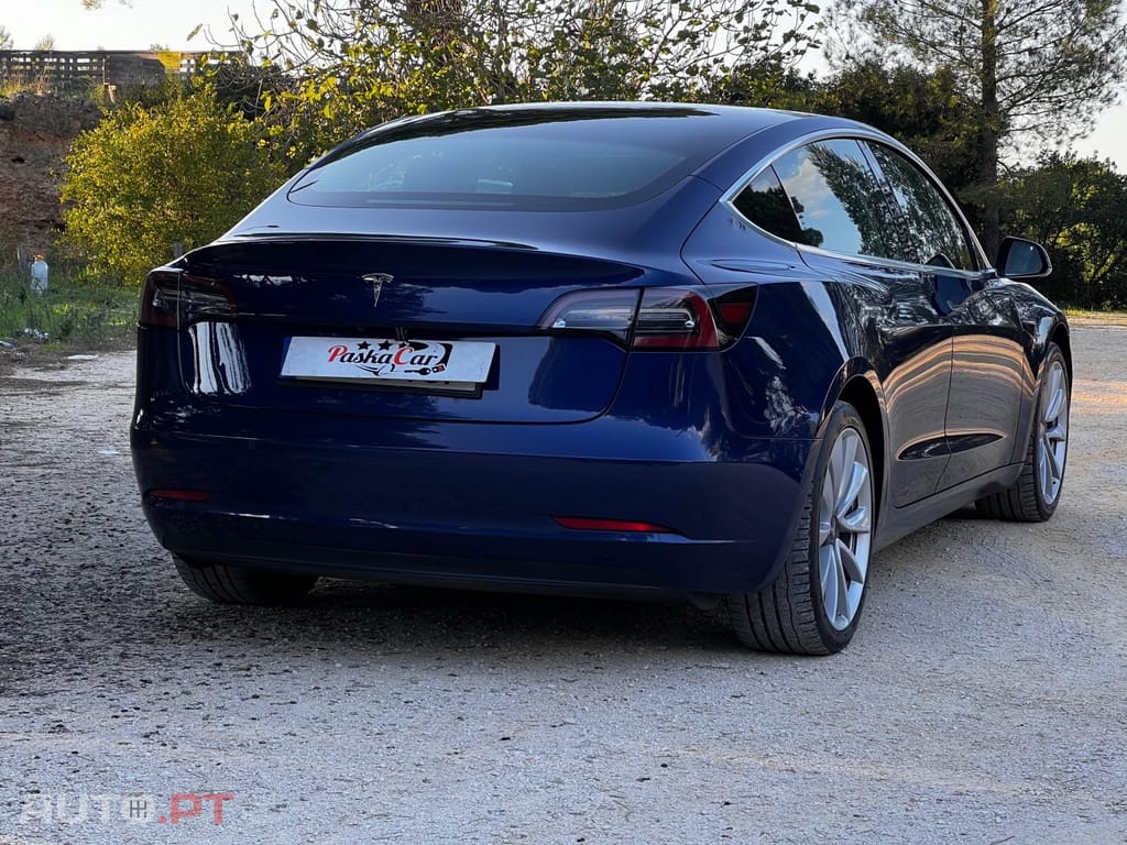 Tesla Model 3 Standard Range Plus RWD
