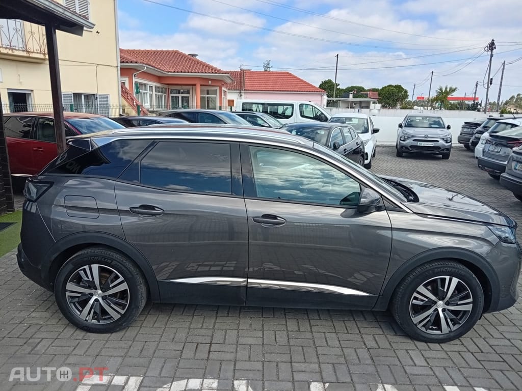 Peugeot 3008 1.5 BlueHDi Allure EAT8