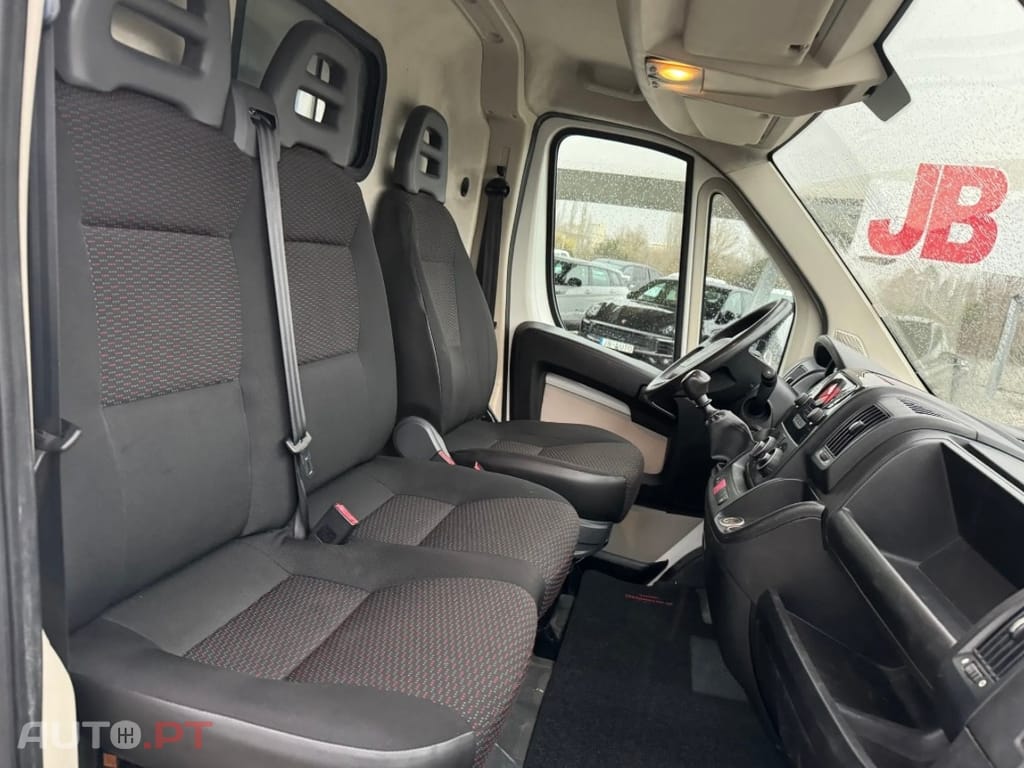 Peugeot Boxer 2.0 BlueHDi 330 L2H1 Pro