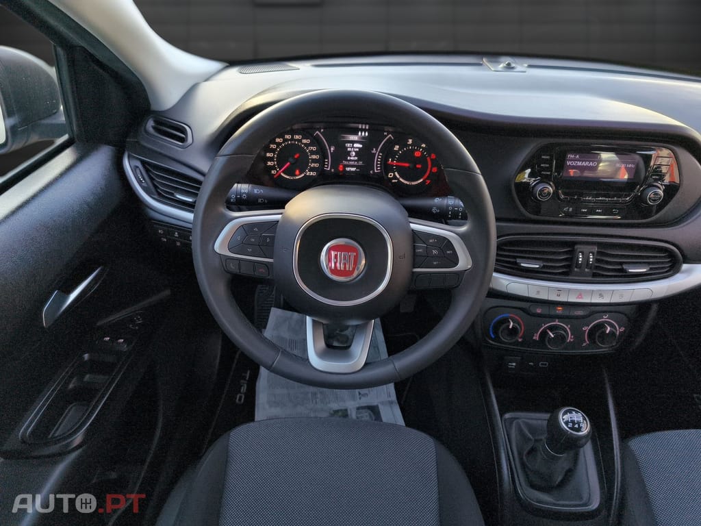 Fiat Tipo 1.3 M-Jet Easy