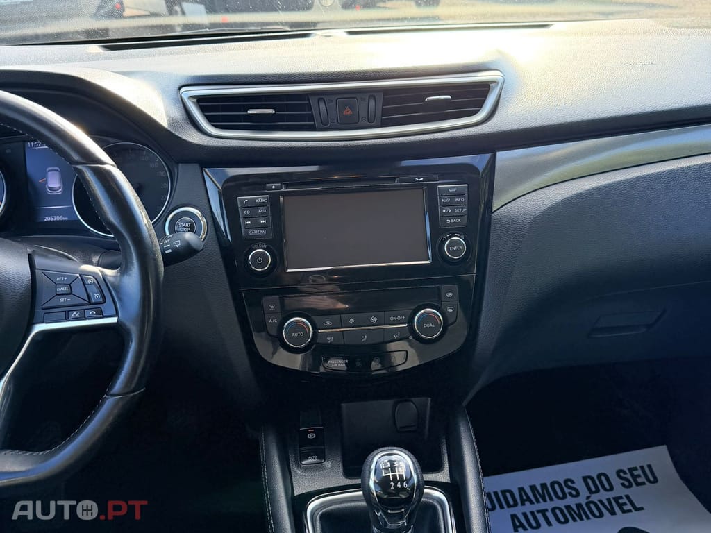 Nissan Qashqai 1.5 dCi N-Connecta