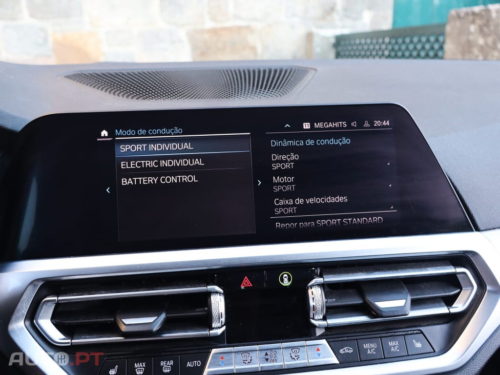 BMW 330 e Touring Pack M Auto