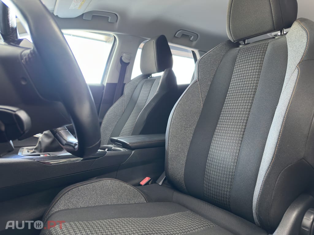 Peugeot 3008 1.6 HDi Active Pack Business — fotografia 8