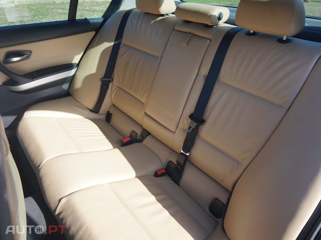 BMW 318 d Line Luxury