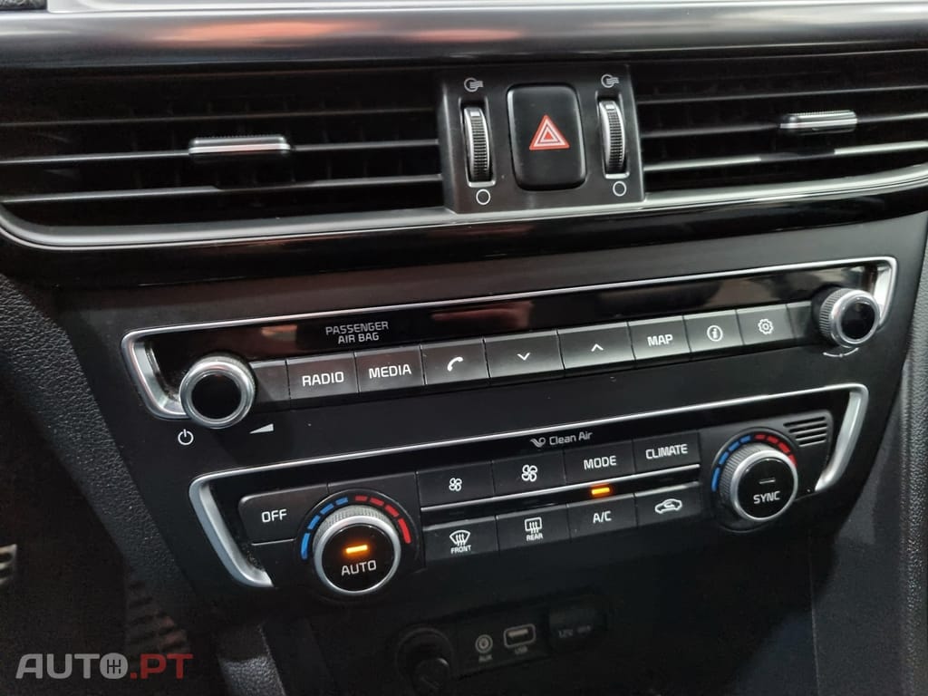 Kia Optima 1.7 CRDi TX