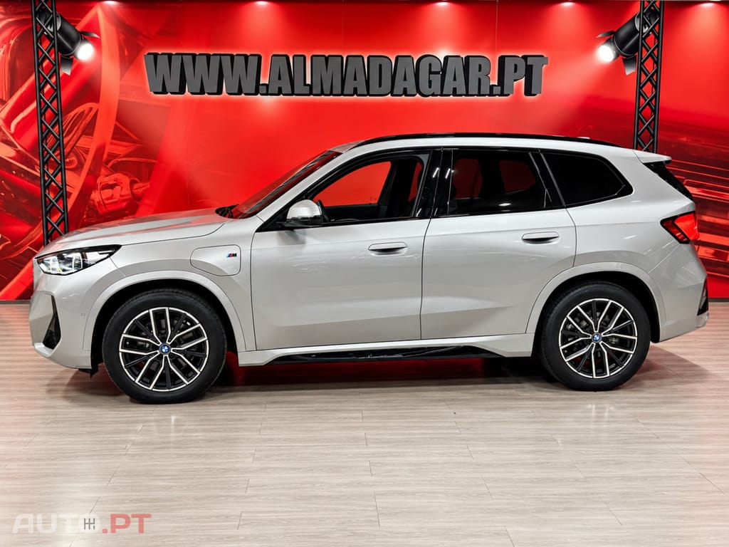BMW X1 xDrive25e Pack Desportivo M
