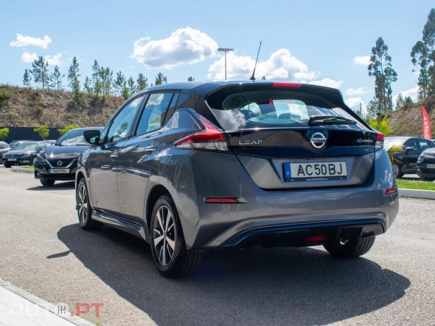 Nissan Leaf Acenta 40KWh