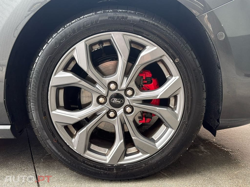 Ford Focus 1.0 EcoBoost MHEV ST-Line