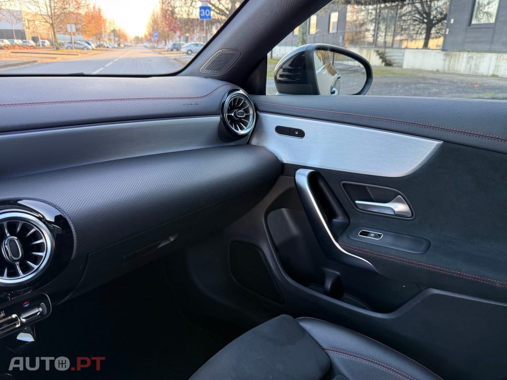 Mercedes-Benz CLA 250 e Shooting Brake 8G-DCT AMG Line