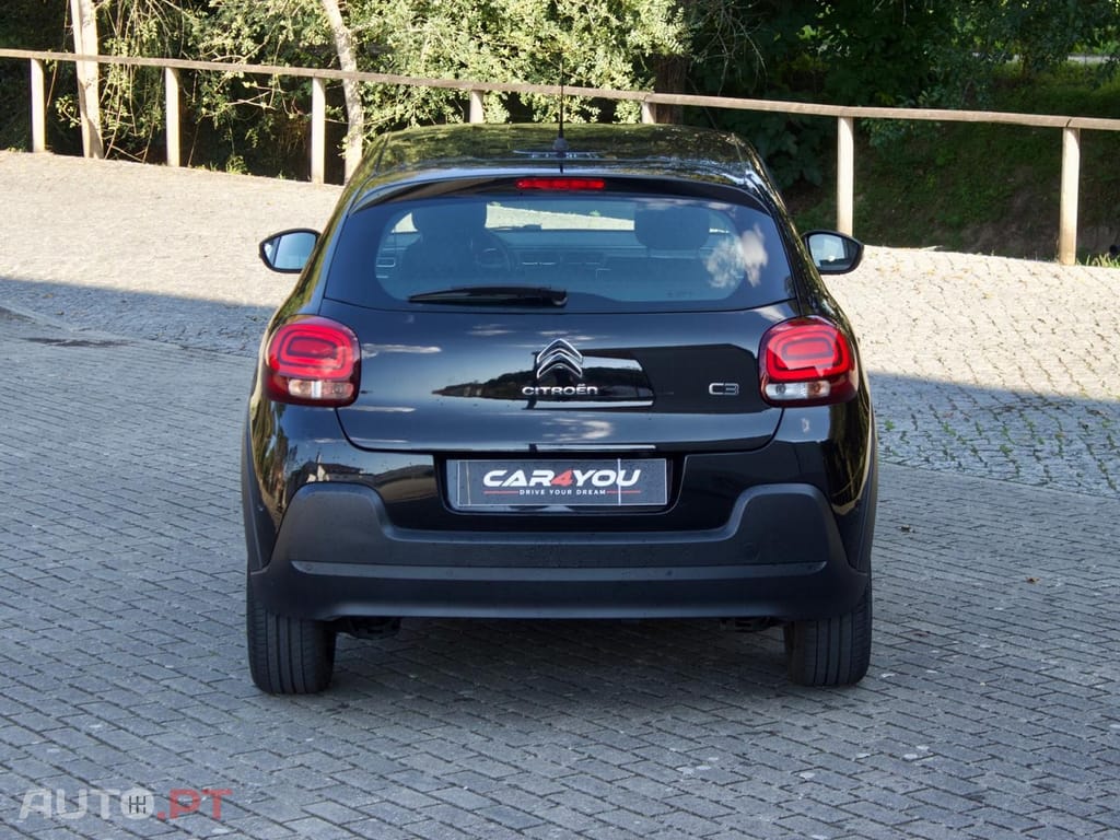 Citroen C3 1.2 PureTech Shine EAT6