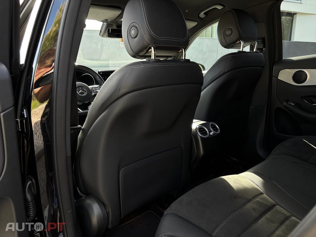 Mercedes-Benz GLC 300 de 4Matic 9G-TRONIC AMG Line