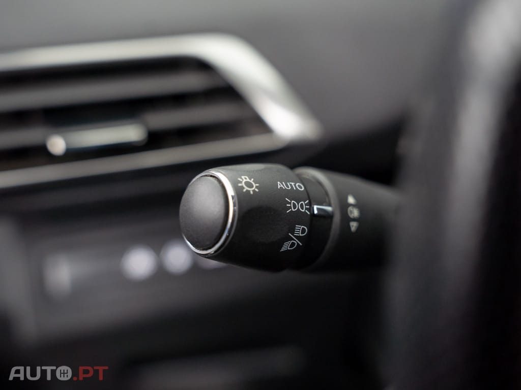 Peugeot 5008 1.5 BlueHDi GT EAT8