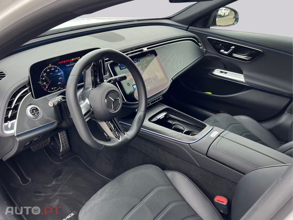Mercedes-Benz E 300 I.V.A DEDUTIVEL e AMG 