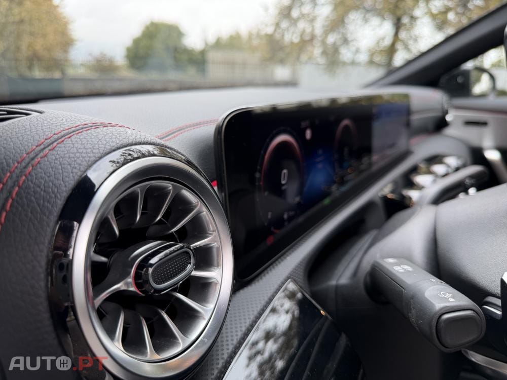 Mercedes-Benz CLA 250 e 8G-DCT AMG Line Advanced Plus