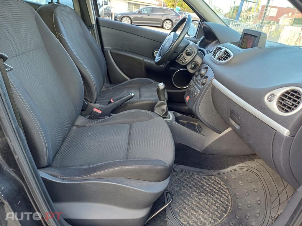Renault Clio 1.2 16V Dynamique Luxe