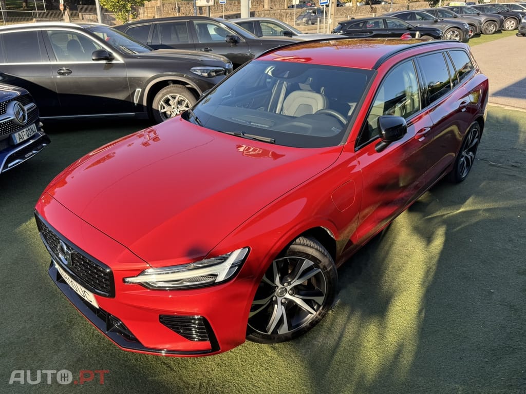 Volvo V60 2.0 T6 AWD TE R-Design
