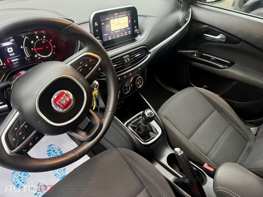 Fiat Tipo 1.3 M-Jet Lounge