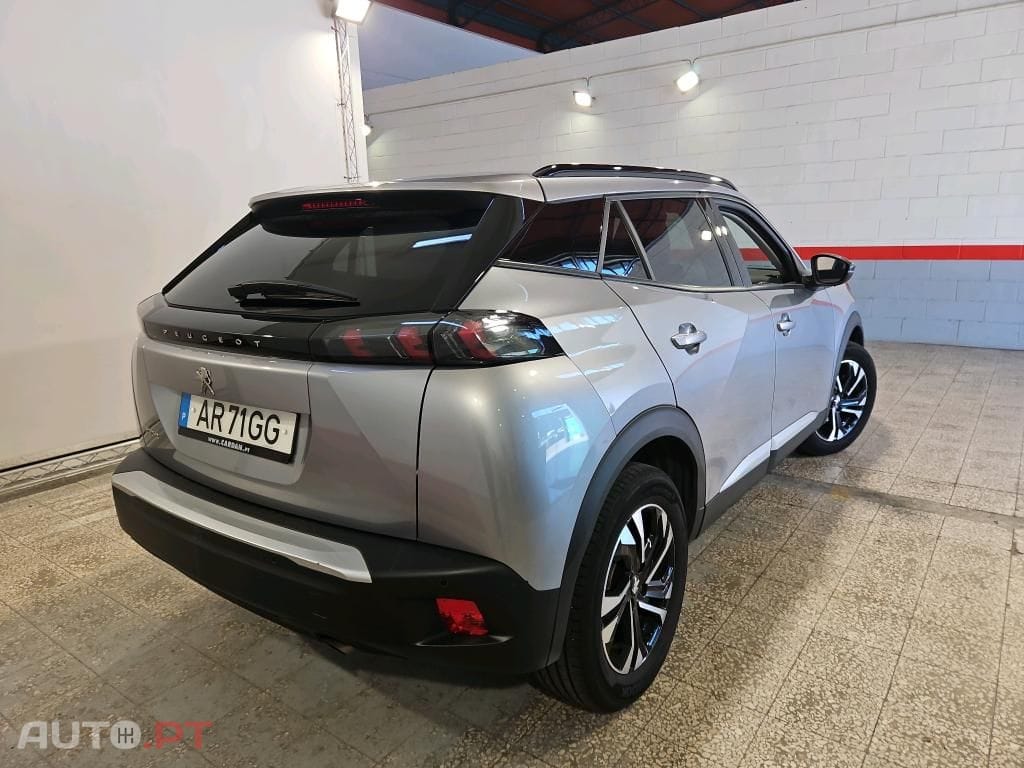 Peugeot 2008 1.2 PureTech Allure