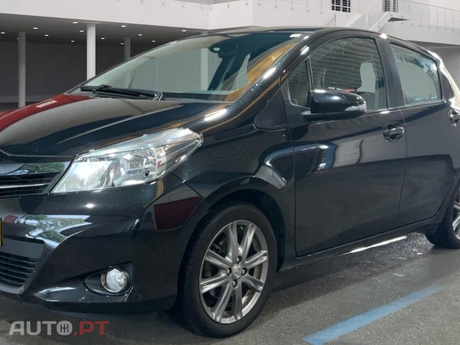 Toyota Yaris 1.33 VVT-i Sport+P.Techno +Navi