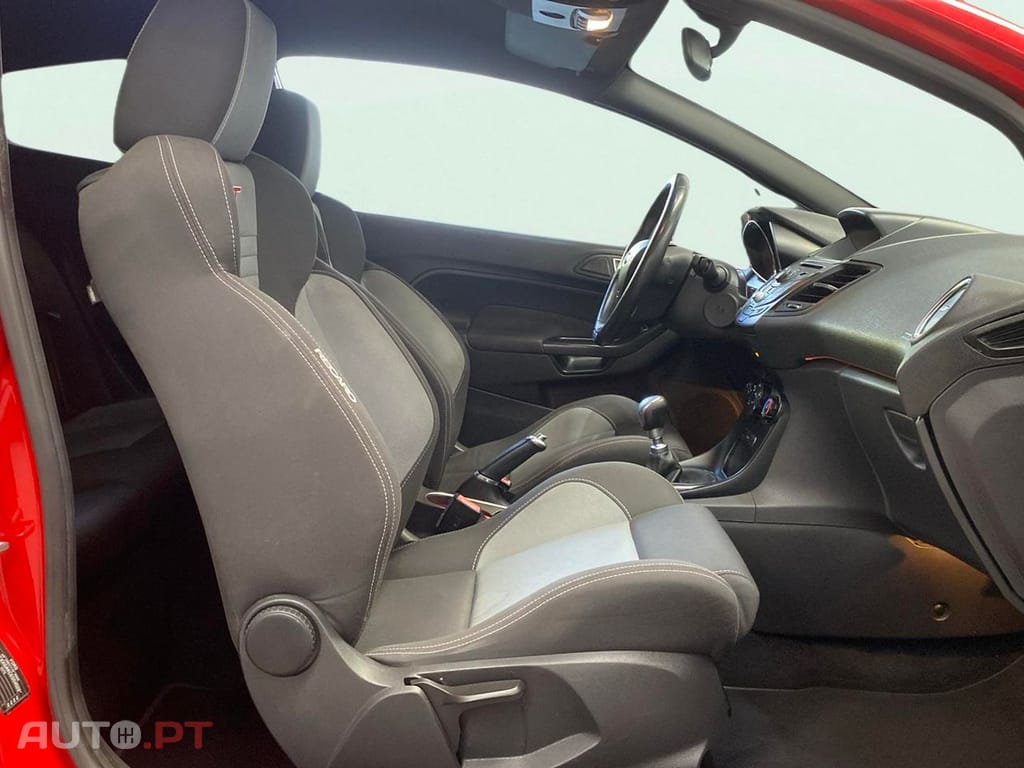 Ford Fiesta 1.6 EcoBoost ST