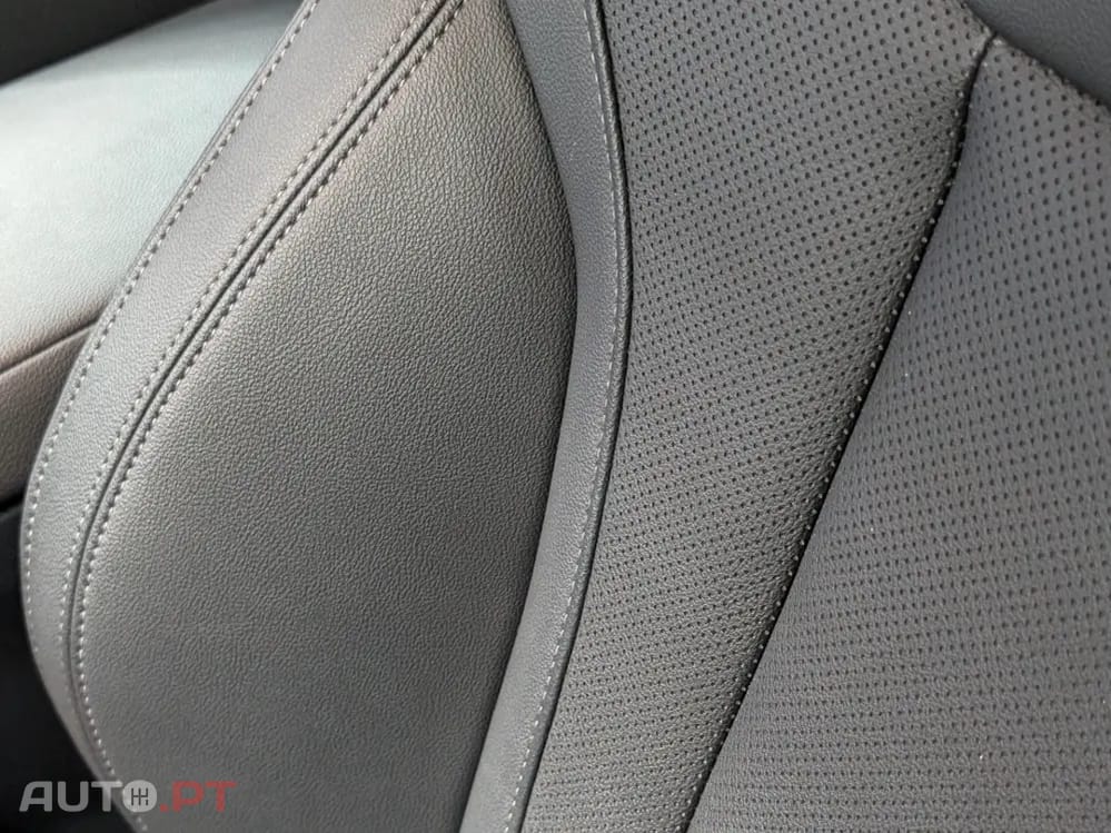 BMW 320 e Pack Desportivo M Auto