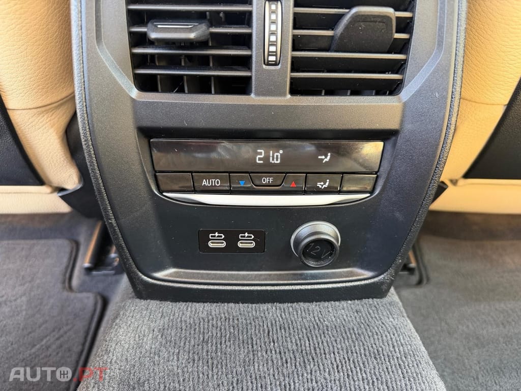 BMW 330 e Line Sport Auto