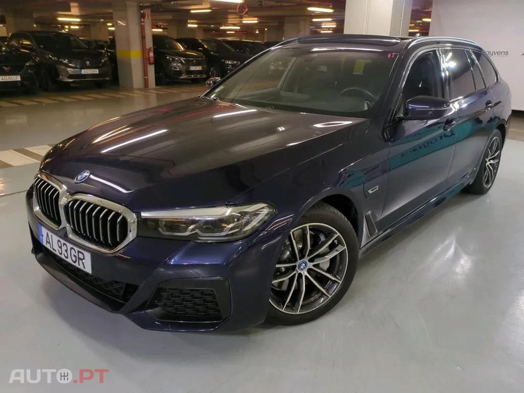 BMW 530 e Pack Desportivo M