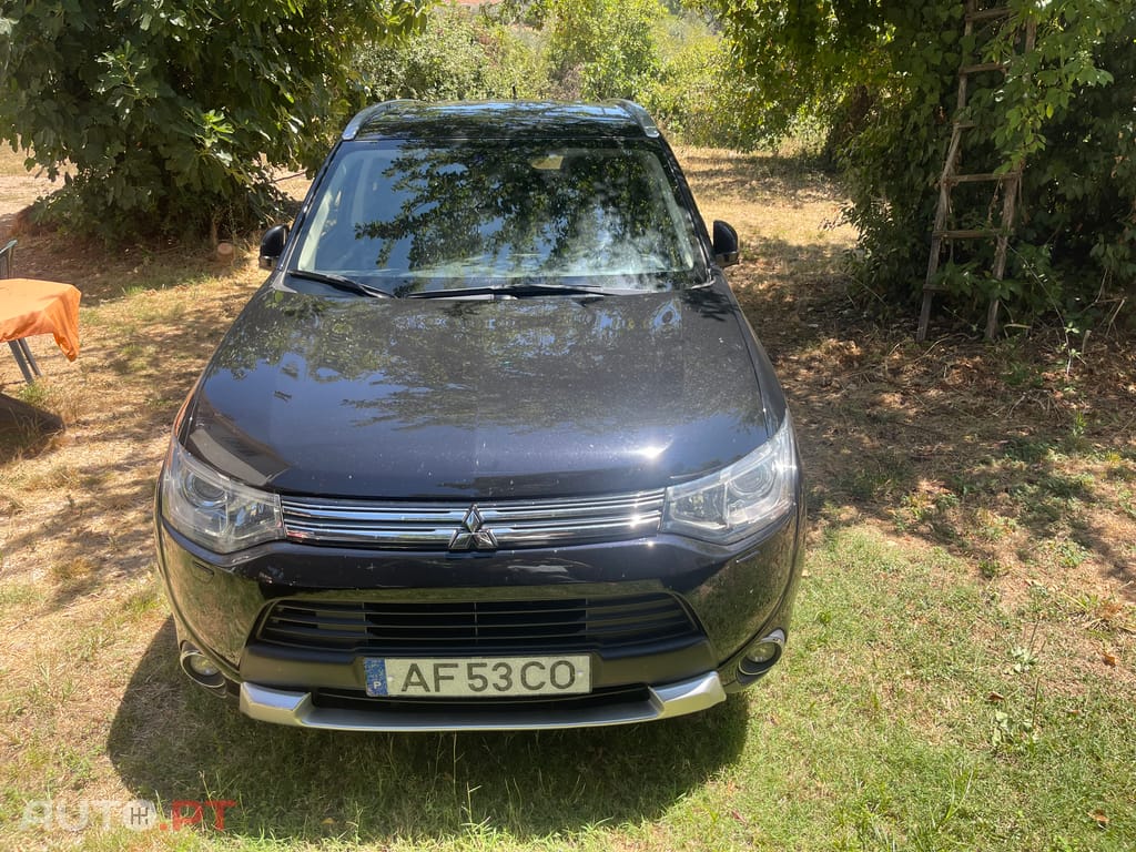 Mitsubishi Outlander Phev