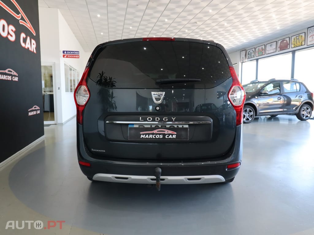 Dacia Lodgy 1.5 Blue dCi Stepway 7L