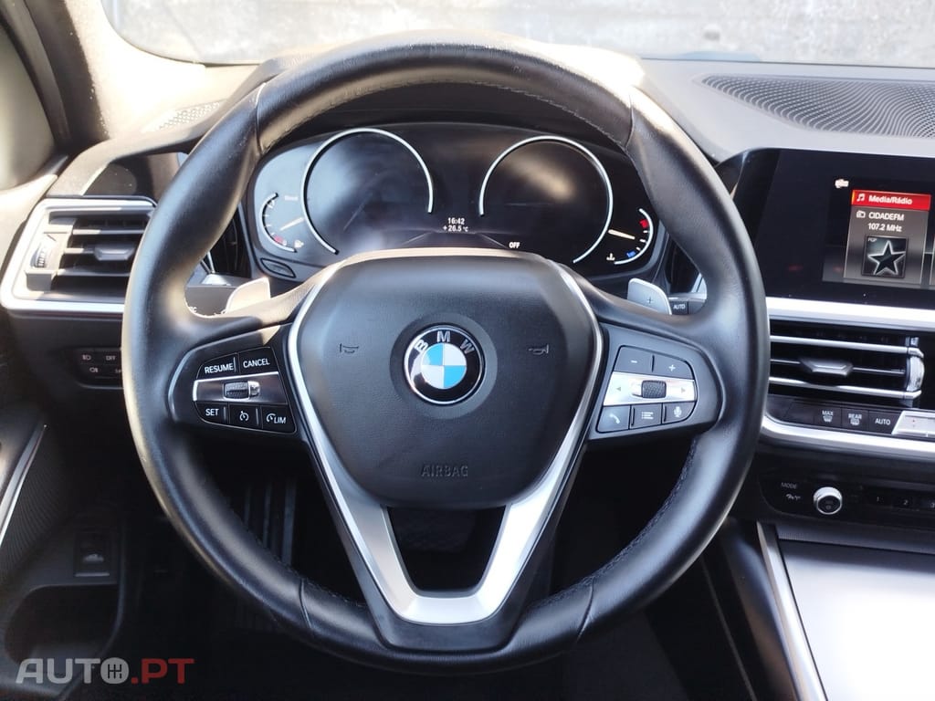 BMW 320 d Line Sport Auto