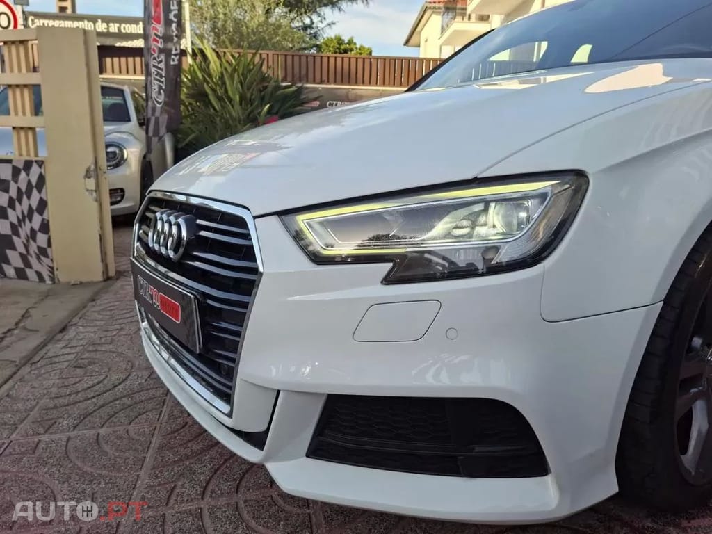 Audi A3 Sportback  1 0 Tfsi Sport