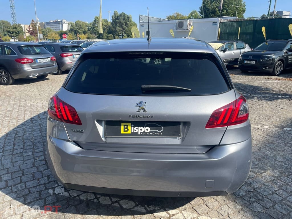 Peugeot 308 1.2 PureTech Allure