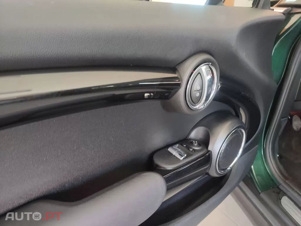 MINI Cooper D