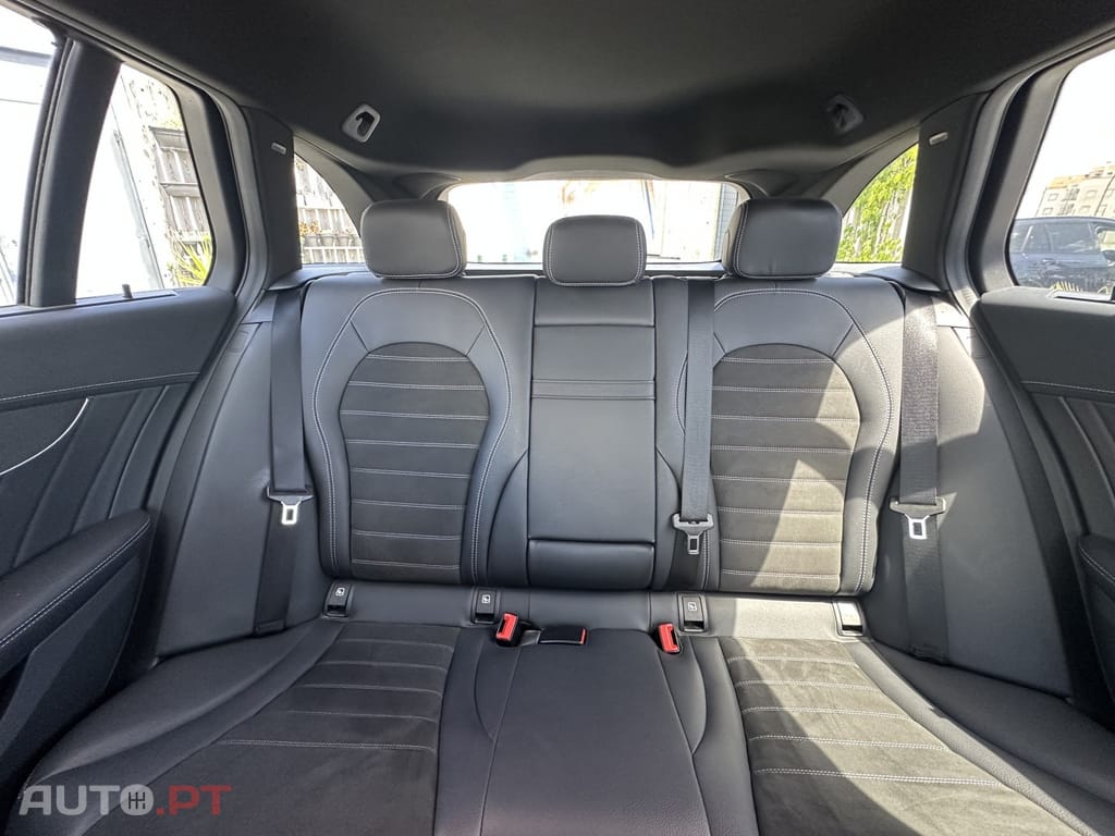 Mercedes-Benz C 300 de AMG Line