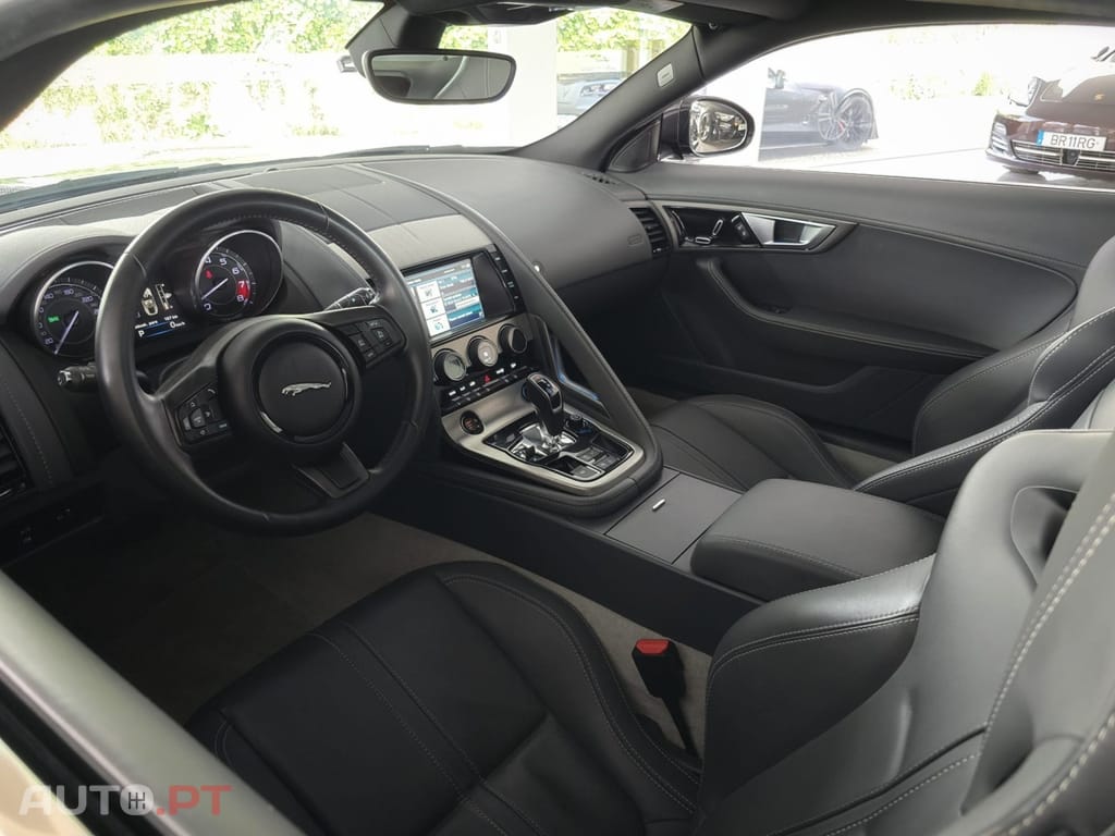 Jaguar F-Type 3.0 V6 S/C Auto