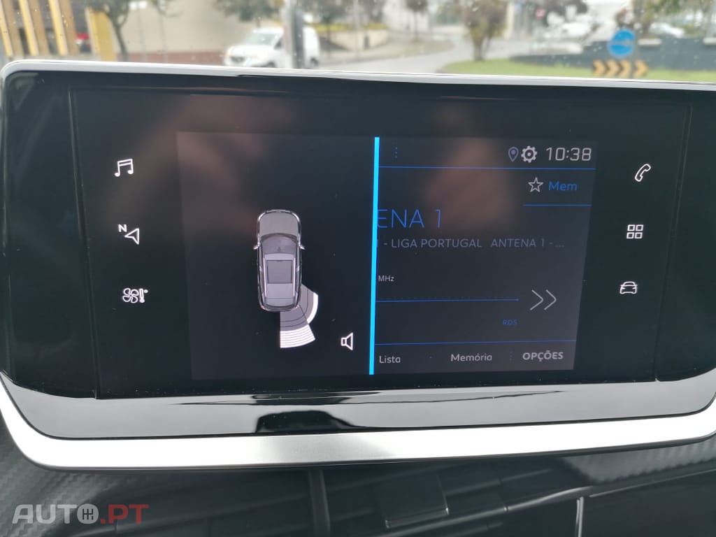 Peugeot 2008 1.2 PureTech Allure Pack